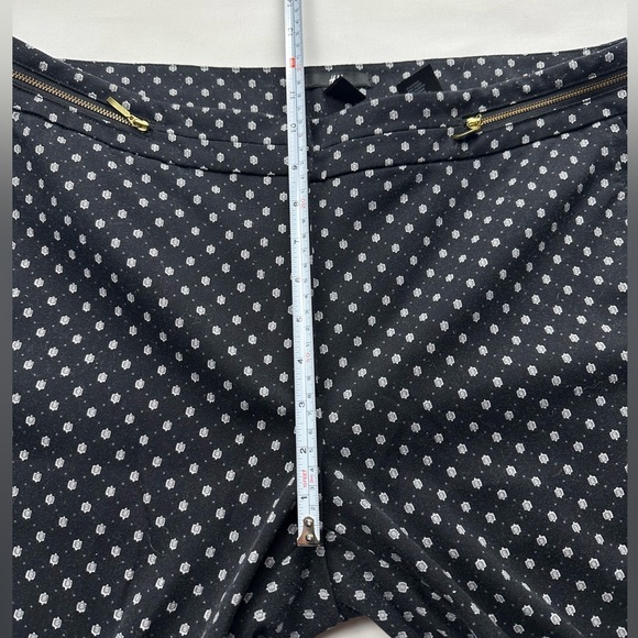 H&M high waisted black cropped pants with white patterned design Size 14. - Picture 8 of 10